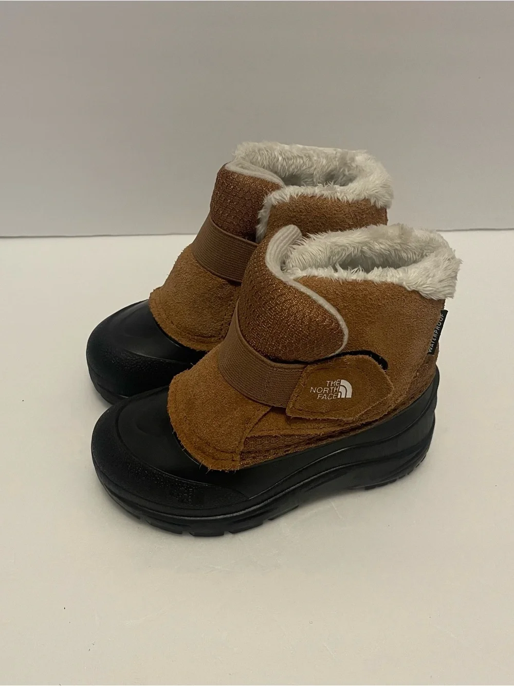 The North Face Heat Seeker Waterproof Winter Snow Boots Kids Toddler Size 9